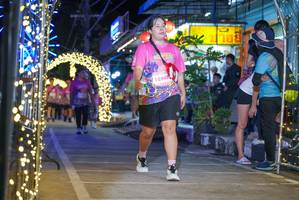 BIB: 18948
                            <button type="button" onclick="openModal(24677817)" class="btn btn-primary btn-sm float-right btn-popup" data-toggle="modal" data-target=".modal-high-quality">
                        <i class="fas fa-shopping-cart"></i> Add to Cart
                    </button>
                                            <button type="button" onclick="isThisMe(24677817, true)" class="btn btn-success btn-sm float-right btn-popup btn-isme hidden" data-toggle="tooltip" data-placement="bottom" title="นี่คือรูปของคุณใช่ไหม คลิกที่นี่เพื่อเอาเข้าอัลบั้ม">
                        <i class="fas fa-plus"></i> Add to album
                    </button>
                    <button type="button" onclick="isThisMe(24677817, false)" class="btn btn-warning btn-sm float-right btn-popup btn-isnotme hidden">
                        <i class="fas fa-ban"></i> Remove from album
                    </button>